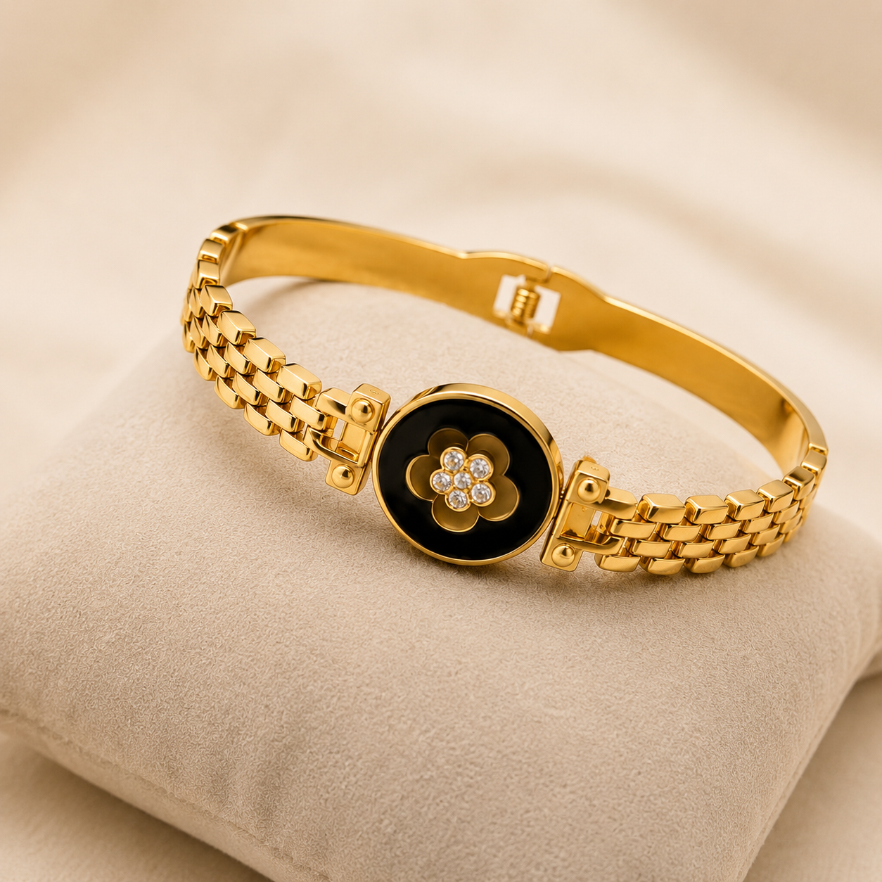 Selira Floral Crystal Gold Bracelet